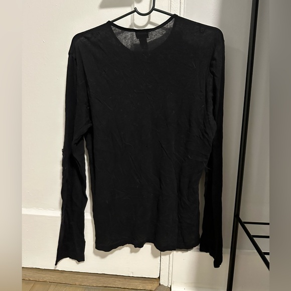 H&M Henley - Picture 3 of 3